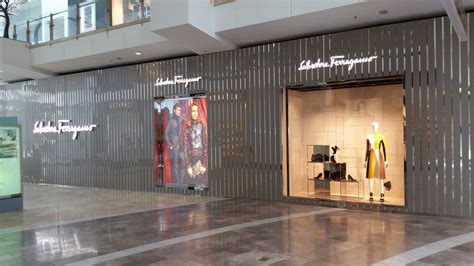 salvatore ferragamo nj.